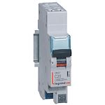 Disjoncteur DNX³ 4500 - auto/auto - U+N 230V~ 20A - 4 5kA - courbe C - 1 mo