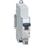 Disjoncteur DNX³ 4500 - auto/auto - U+N 230V~ 10A - 4 5kA - courbe C - 1 mo