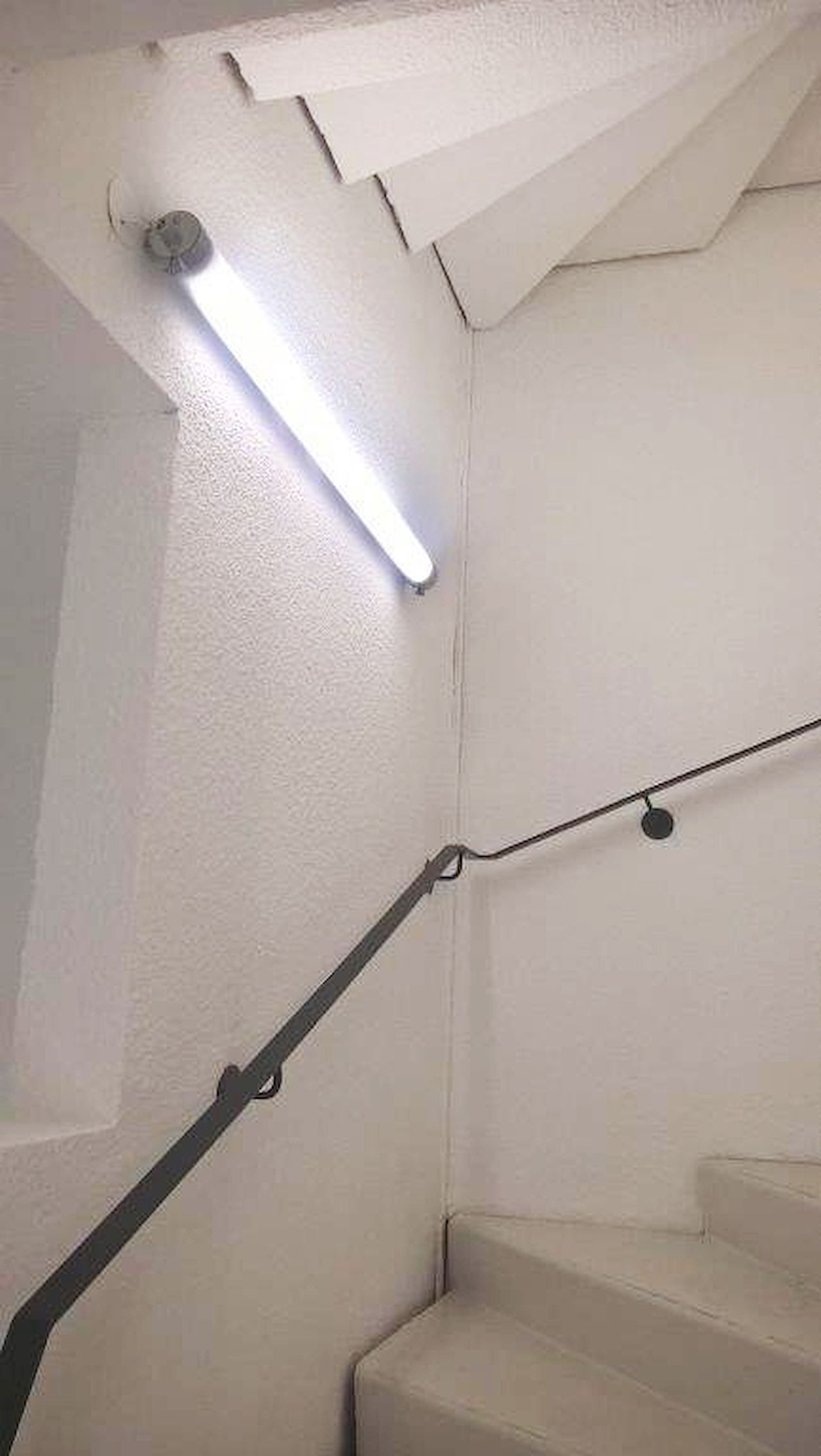 Securlite 73027400 FILA2 70 Inox LED 4878lm 4000K L1250mm Rexel France